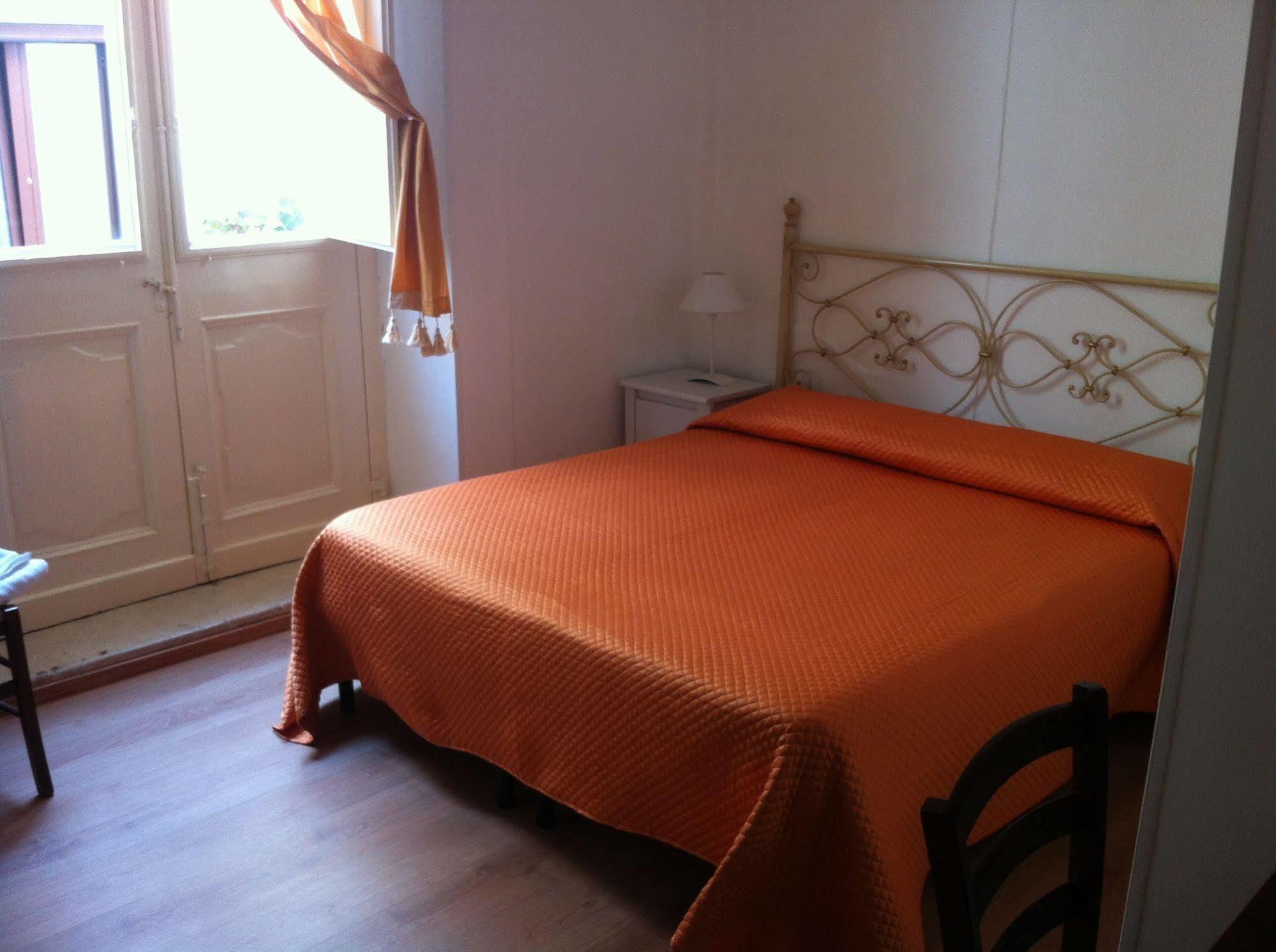 プティニャーノ Accogliente Dimora Bed & Breakfast エクステリア 写真